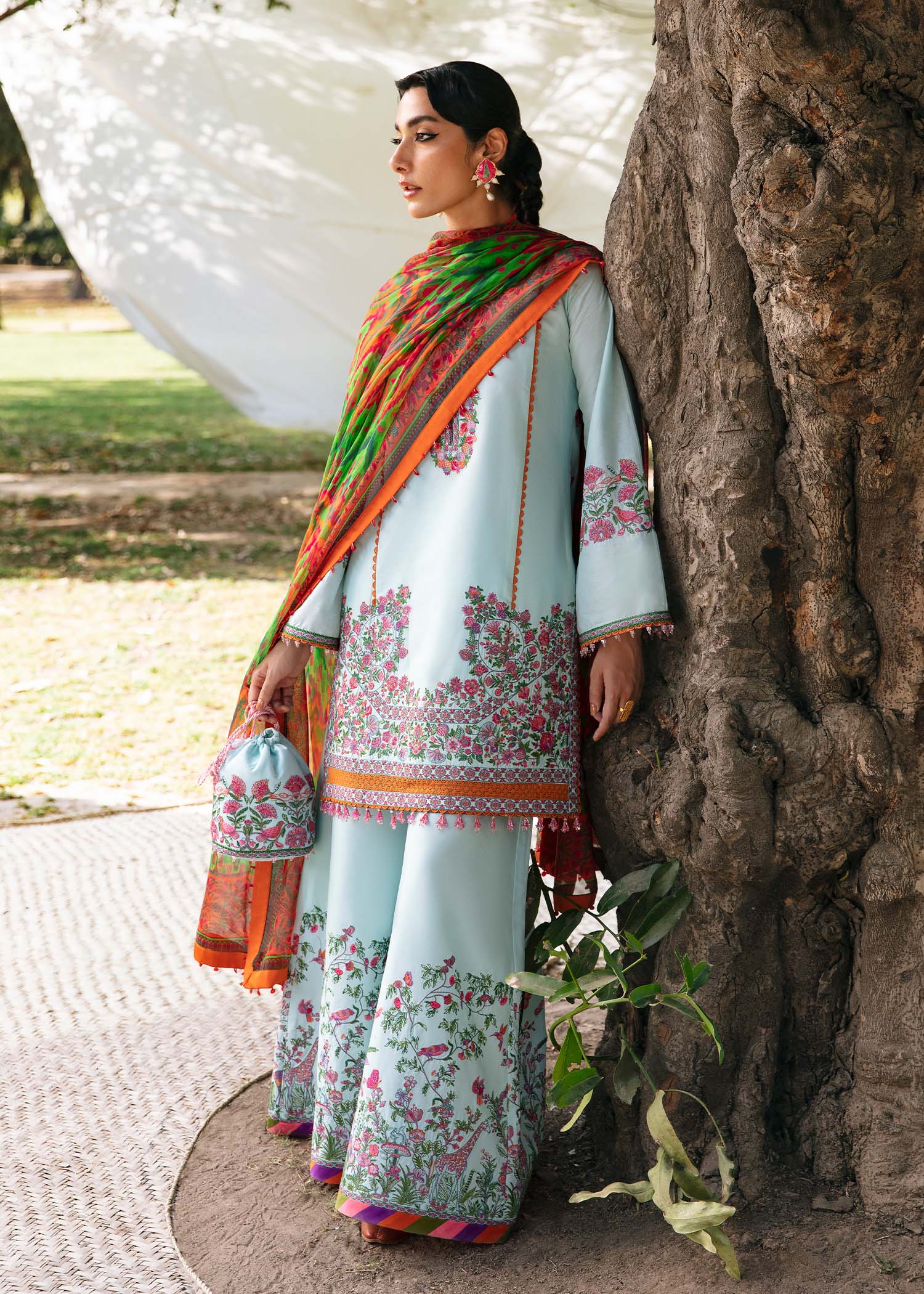 Embroidered Lawn 3pc.