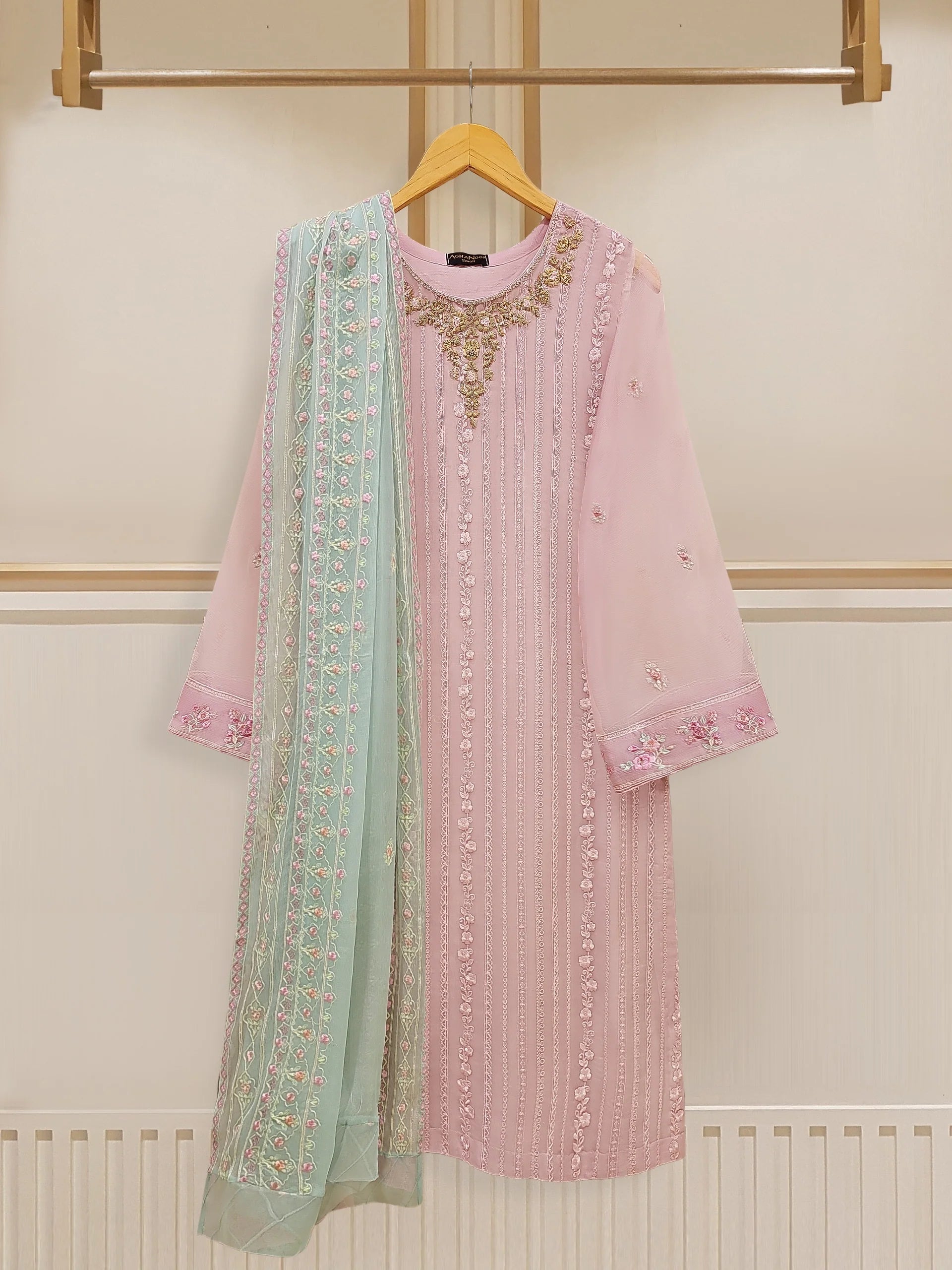 3 Piece - Embroidered Chiffon Suit S109703