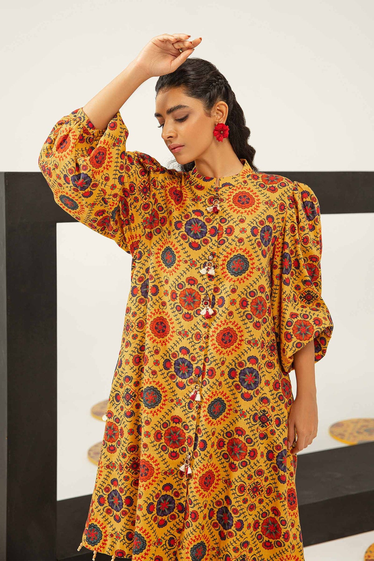 Sunny Radiance: 2-Piece Unstitched Khaddar Ensemble in Yellow