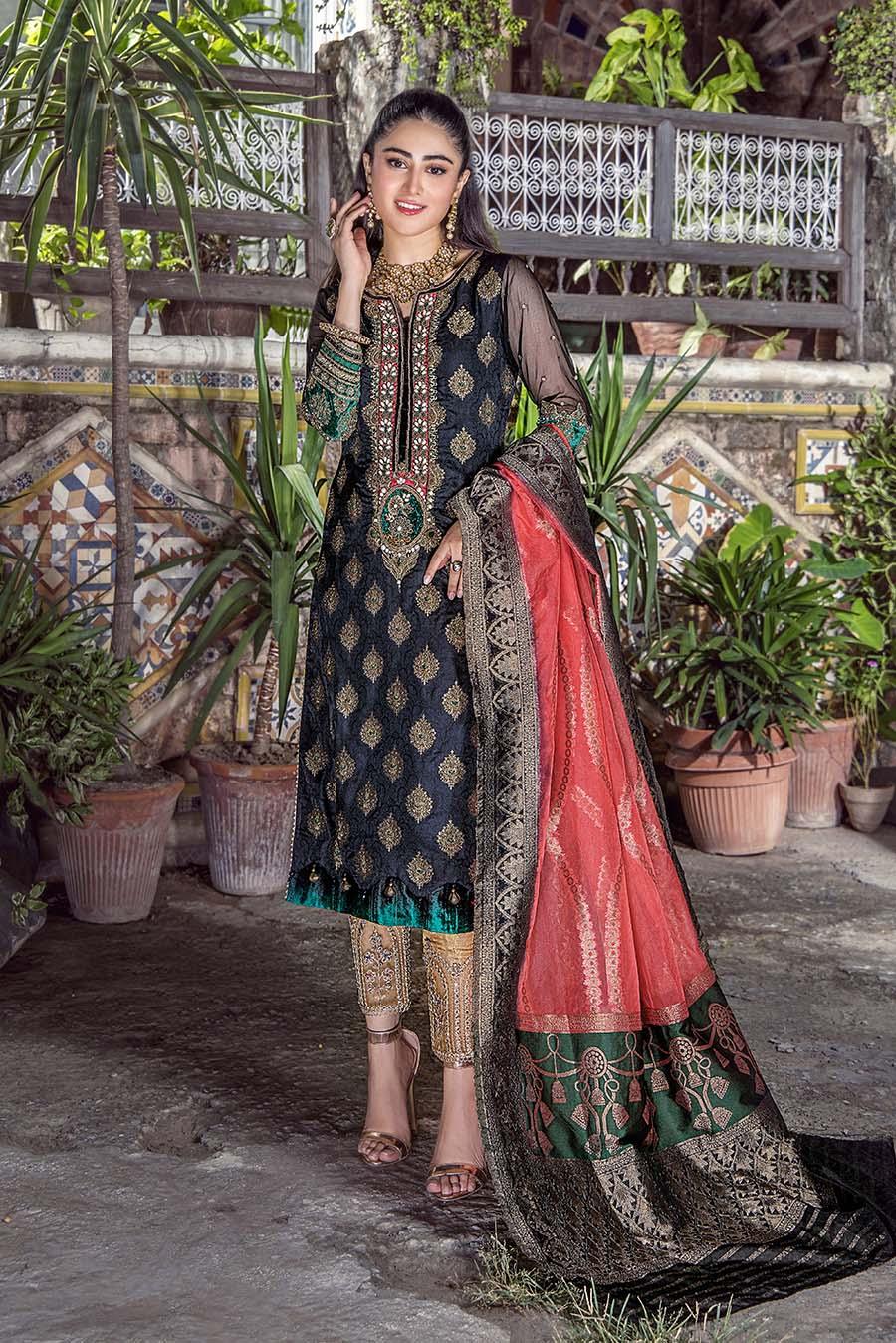 Midnight Whispers: Pure Silk Jamawar Ensemble by Khuda Baksh