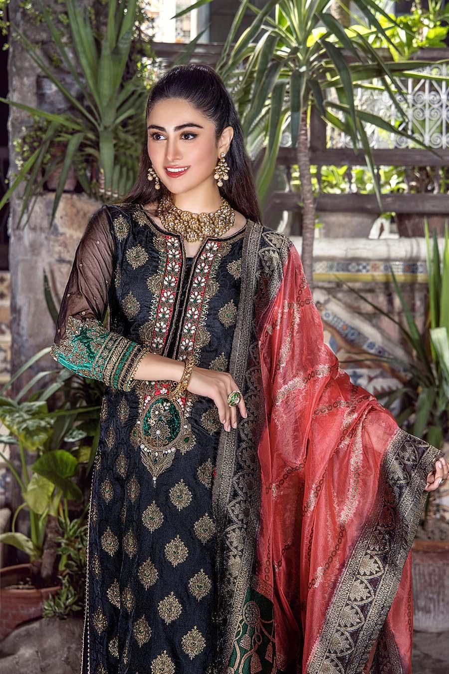 Midnight Whispers: Pure Silk Jamawar Ensemble by Khuda Baksh