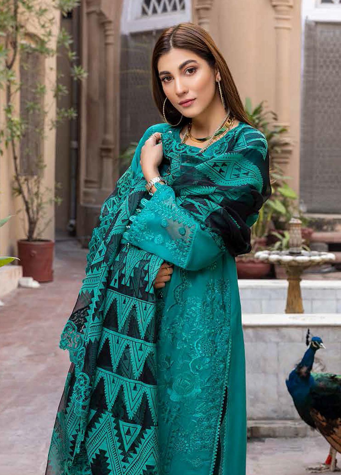 Verdant Allure: Charizma Karandi 3-Piece Viscose Suit in Green