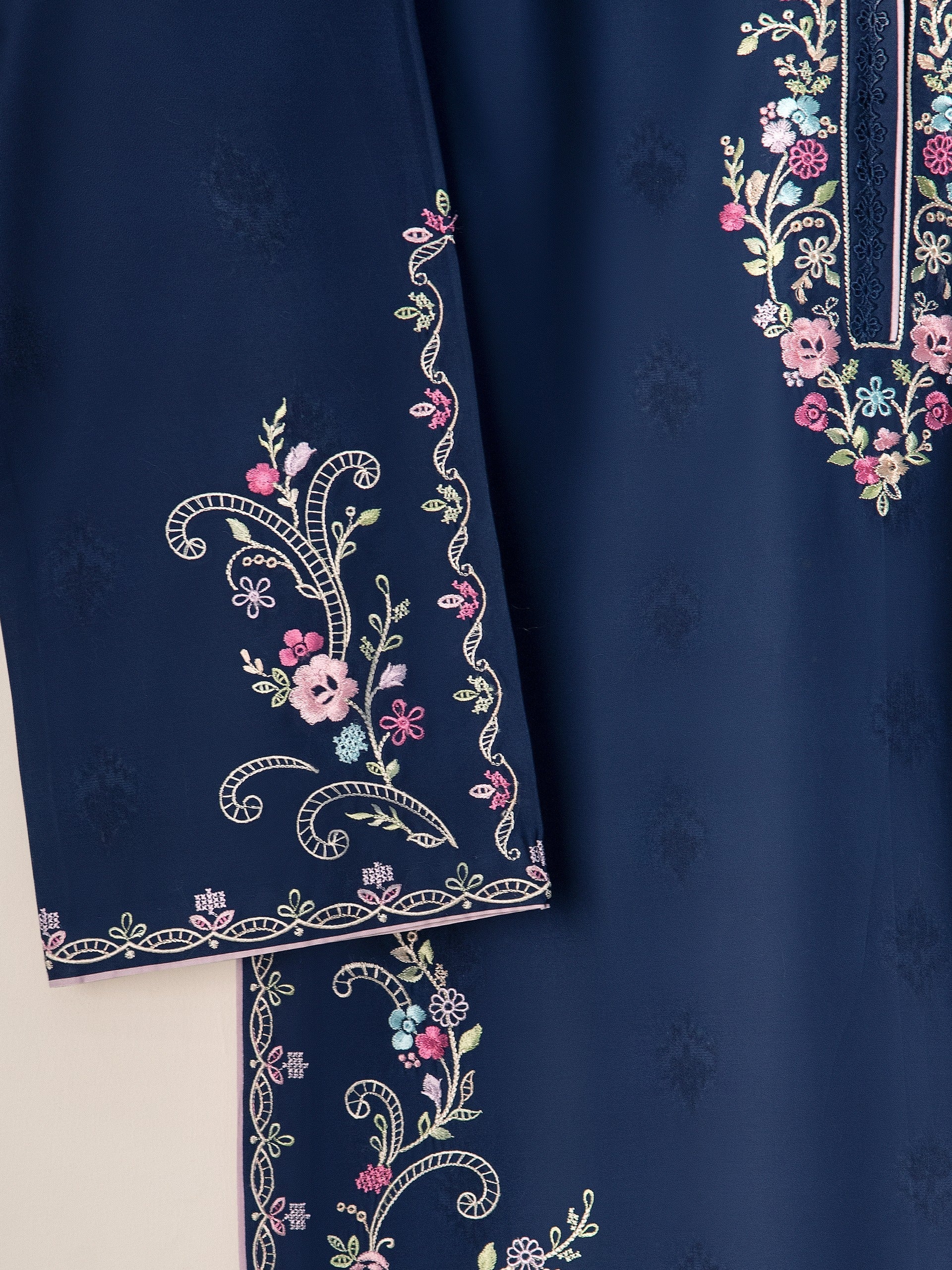 Embroidered Jacquard Shirt S110834