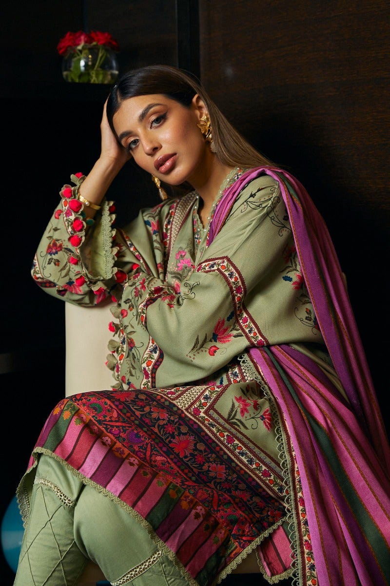 Artistic Harmony: Linen Winter Collection with Printed Linen Dupatta.