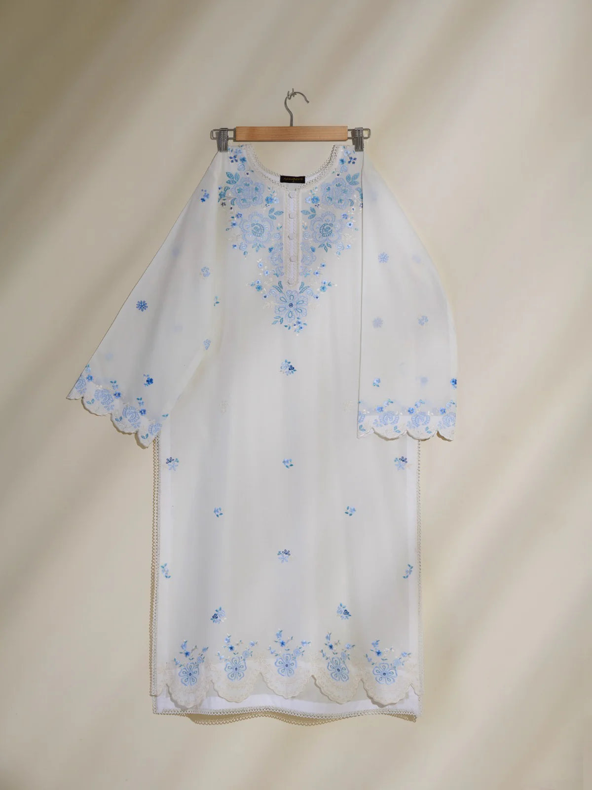 Embroidered Cambric Shirt S110376